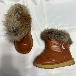 ❄️ EUC - Comfy Kids - Real Rabbit fur trim & plush inner lining- toddler…